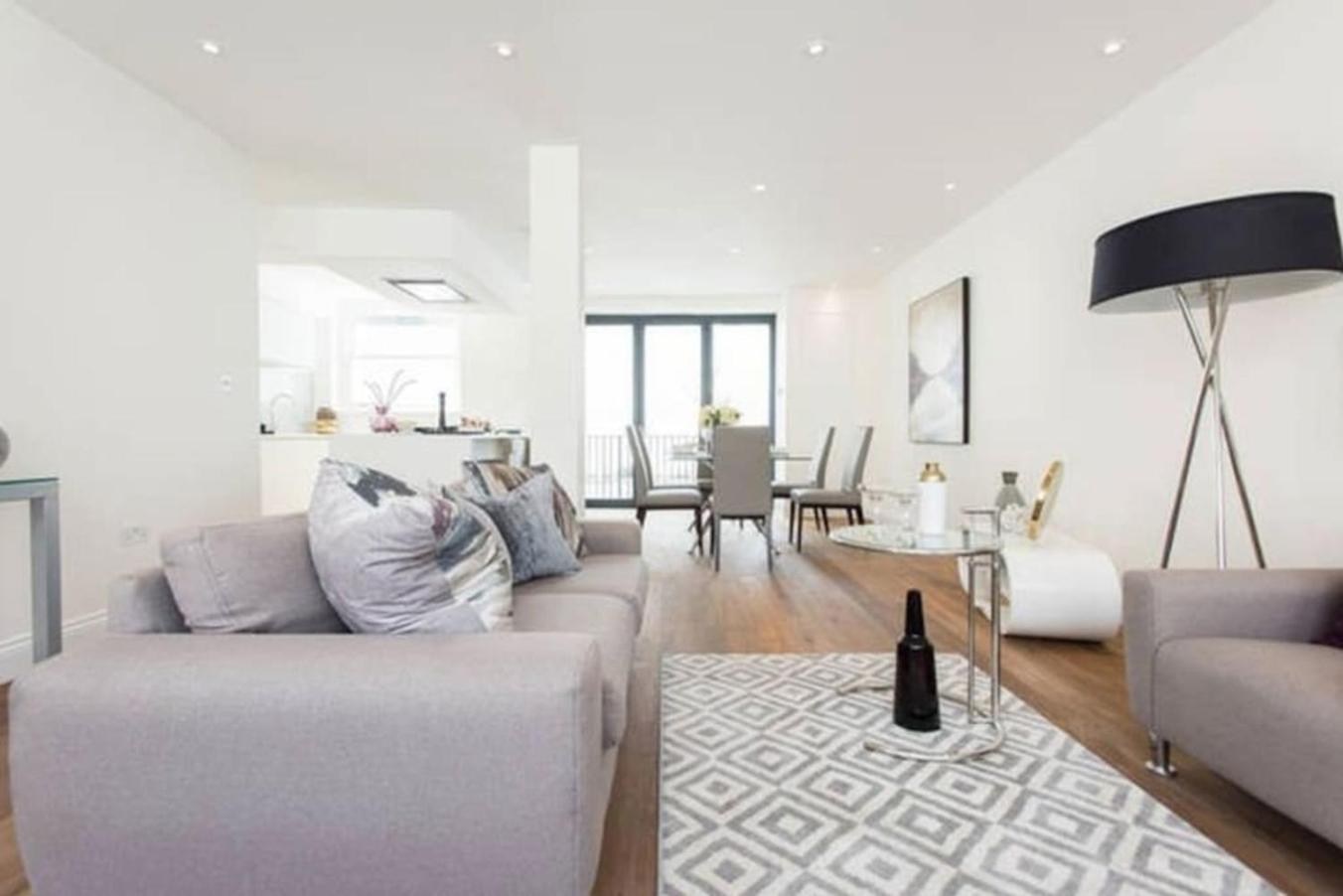 Case de vacanță Large Three Bed Duplex Camden